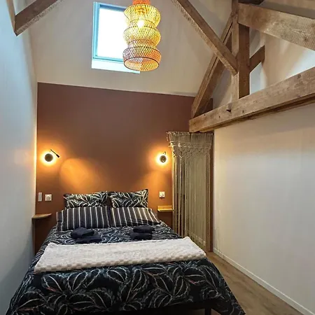 Villa Le Repaire De Travexin Maison 10 Personnes *